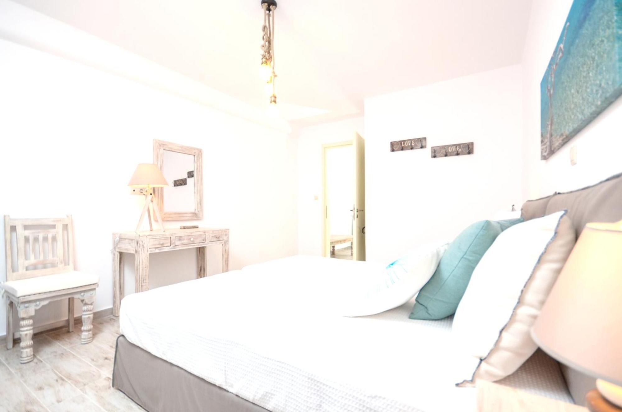 Welcoming Villa In Naxos With Sea And Mountain Views *