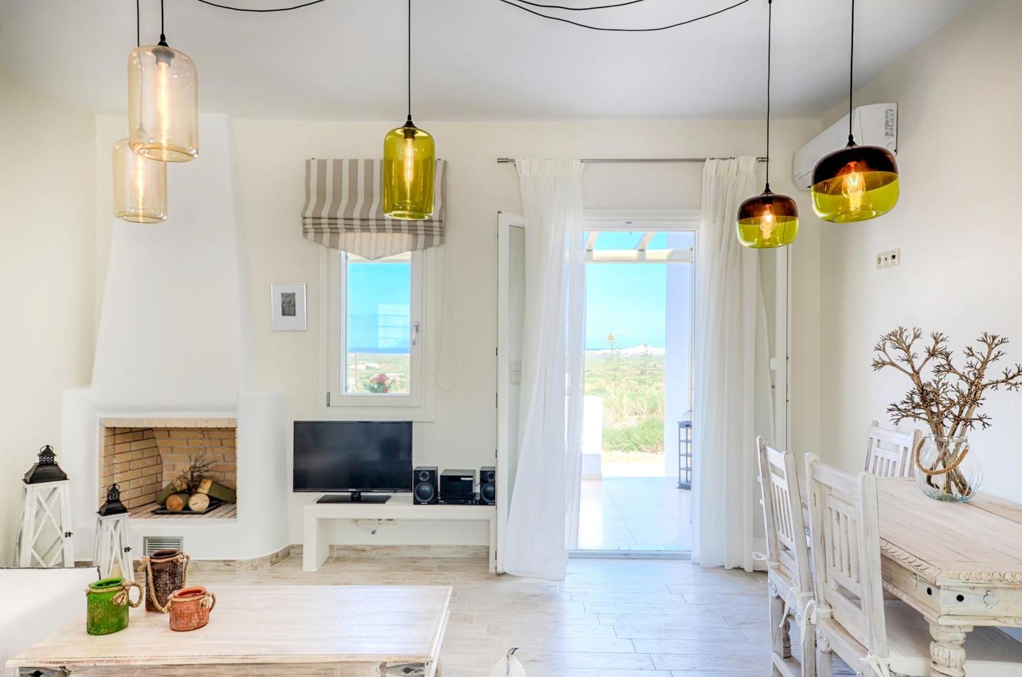 Villa Welcoming Villa In Naxos With Sea And Mountain Views *