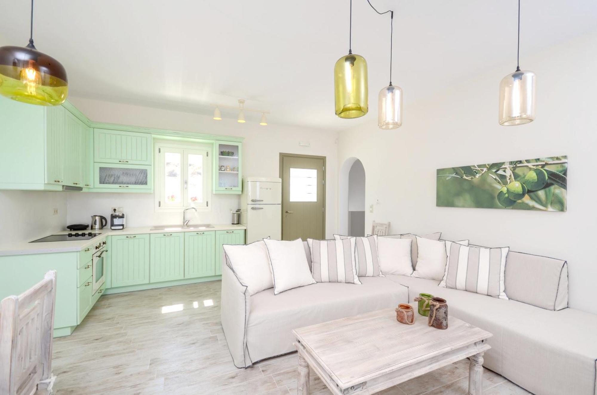Welcoming Villa In Naxos With Sea And Mountain Views Villa Naxos City