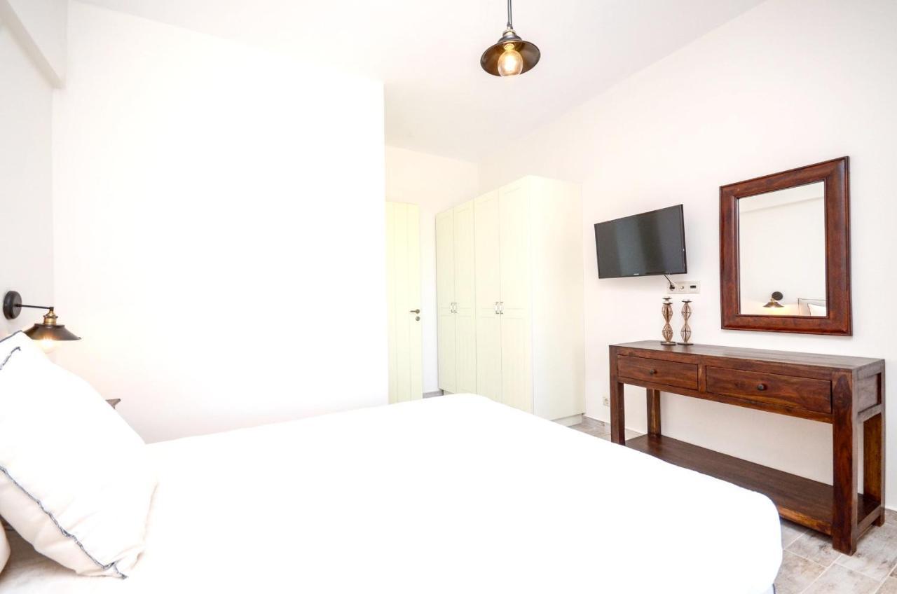 Welcoming Villa In Naxos With Sea And Mountain Views Villa
